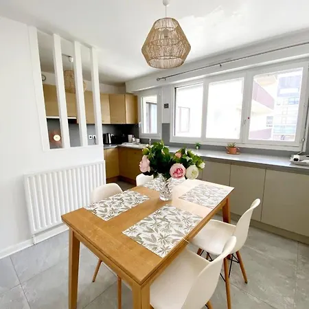Ferienwohnung Le Cosy Avec Piscine, Balcon Et Parking Trouville-sur-Mer Exterior foto
